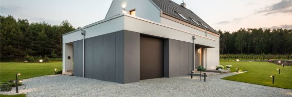 Carport / Garage
